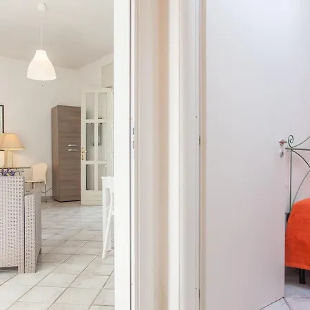 Casa Amelia A * トッレ・コリメナ