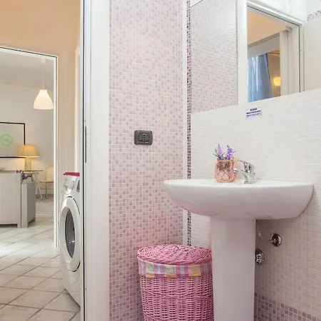 Casa Amelia A * トッレ・コリメナ